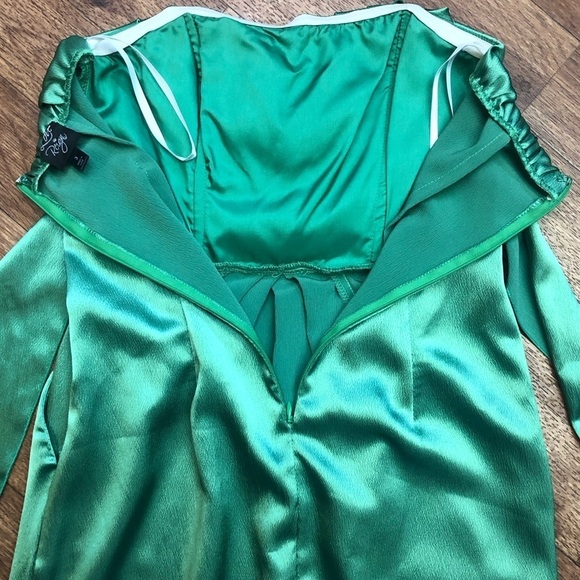 Semi Formal Green Dress - Picture 7 of 14